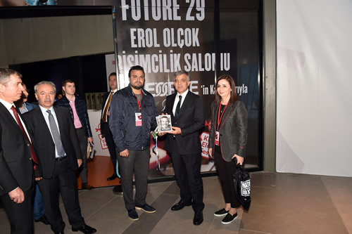 11. Cumhurbaşkanı Gül “Future 29 Erol Olçok Girişimcilik Salonu"nu ziyaret etti